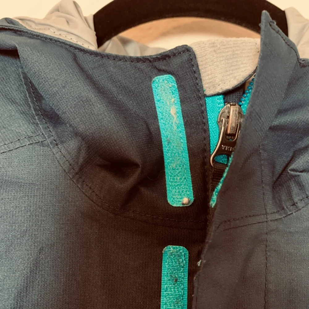 The North Face Boys Coat Large 14-16 Blue Winter School Outdoors Jacket Dry Vent